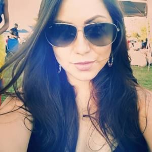 Meet your Posher, Anne